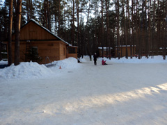 Поход на лыжную базу. Увеличить изображение. Размер файла: 415,97 Kb [800X600]