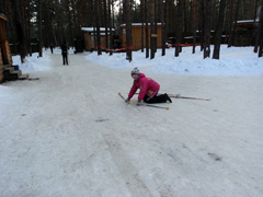 Поход на лыжную базу. Увеличить изображение. Размер файла: 384,54 Kb [800X600]