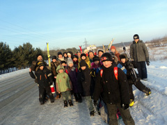 Поход на лыжную базу. Увеличить изображение. Размер файла: 431,04 Kb [800X600]