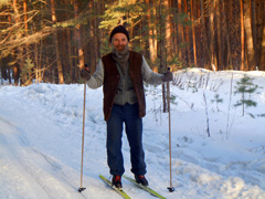 Поход на лыжную базу. Увеличить изображение. Размер файла: 489,33 Kb [800X600]