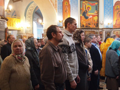 Новогодний молебен в Свято-Вознесенском храме. Увеличить изображение. Размер файла: 447,99 Kb [800X600]