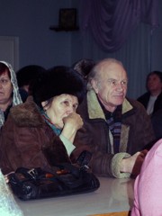 Собрание прихожан в Орловском храме. Увеличить изображение. Размер файла: 228,48 Kb [900X1200]