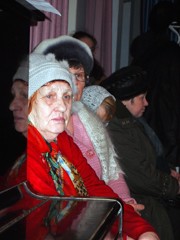 Собрание прихожан в Орловском храме. Увеличить изображение. Размер файла: 240,89 Kb [900X1200]