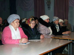 Собрание прихожан в Орловском храме. Увеличить изображение. Размер файла: 798,79 Kb [1200X900]