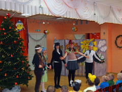 Посещение детдома. Увеличить изображение. Размер файла: 919,56 Kb [1200X900]