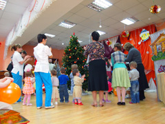 Посещение детдома. Увеличить изображение. Размер файла: 918,39 Kb [1200X900]