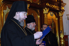 Всенощное бдение в храм прп. Серафима Саровского. Увеличить изображение. Размер файла:1008,12 Kb [1200X803]