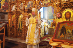 Архиерейское богослужение в Свято-Вознесенском соборе. Увеличить изображение. Размер файла: 1048,92 Kb [1200X800]