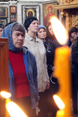 Праздничные богослужения в день памяти 400-летия преставления святителя Ермогена. Увеличить изображение. Размер файла: 778,83 Kb [800X1200]