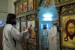 Божественная литургия в Елабужском Казнско-Богородицком монастыре. Увеличить изображение. Размер файла: 1140,15 Kb [1200X803]