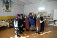 Священнослужители храма совершили поездку в приписной приход. Увеличить изображение. Размер файла: 712,83 Kb [1200X803]