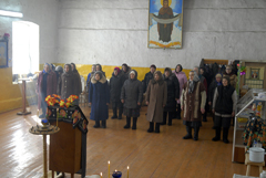 Священнослужители храма совершили поездку в приписной приход. Увеличить изображение. Размер файла: 684,46 Kb [1200X803]