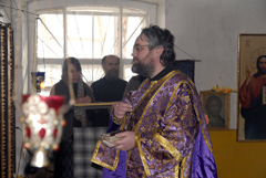 Священнослужители храма совершили поездку в приписной приход. Увеличить изображение. Размер файла: 772,65 Kb [1200X803]