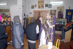 Священнослужители храма совершили поездку в приписной приход. Увеличить изображение. Размер файла: 764,5 Kb [1200X803]