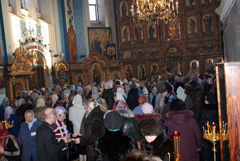 Богослужения в праздник Сретения Господня. Увеличить изображение. Размер файла: 540,54 Kb [800X536]