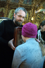 Чин прощения в Свято-Вознесенском Архиерейском подворье. Увеличить изображение. Размер файла: 430,8 Kb [1200X1793]