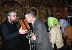 Чин прощения в Свято-Вознесенском Архиерейском подворье. Увеличить изображение. Размер файла: 565,41 Kb [1082X760]