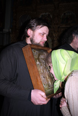 Чин прощения в Свято-Вознесенском Архиерейском подворье. Увеличить изображение. Размер файла: 425,76 Kb [1200X1793]