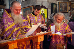 Панихида в родительскую субботу Великого поста. Увеличить изображение. Размер файла: 699,42 Kb [1200X800]