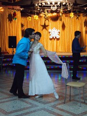 Рождественский Бал. Увеличить изображение. Размер файла: 357,4 Kb [900X1200]