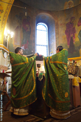 Богослужение в день памяти св. Ксении Петербургской. Увеличить изображение. Размер файла: 875,32 Kb [800X1200]