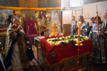 Вечерня Великой пятницы в Свято-Вознесенском соборе. Увеличить изображение. Размер файла: 662,23 Kb [1200X800]