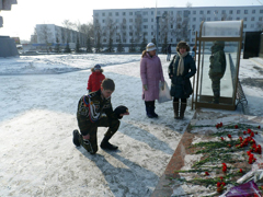 Погибшим воинам – вечная память. Увеличить изображение. Размер файла: 868,06 Kb [1200X900]